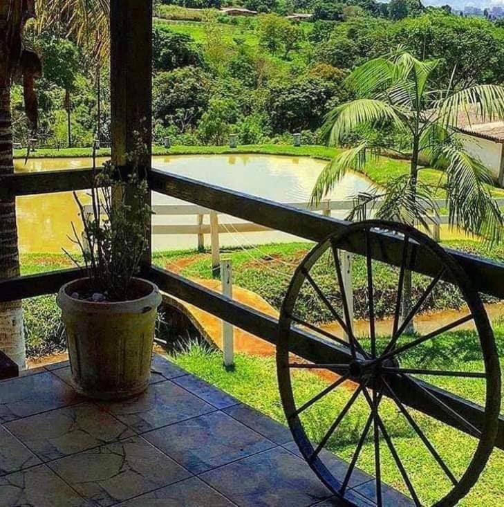 Rancho Moreira - Pousada E Restaurante Ceilândia Eksteriør billede